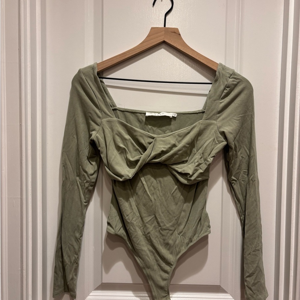 Astr Small Sage Green Long Sleeve Bodysuit